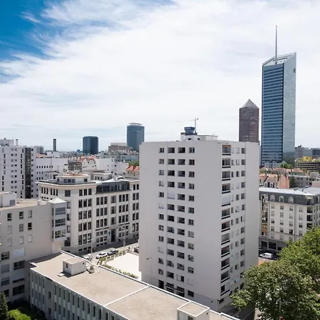 L'alto - Bel Spacieux Et Lumineux - Vue Panoramique * Lyon